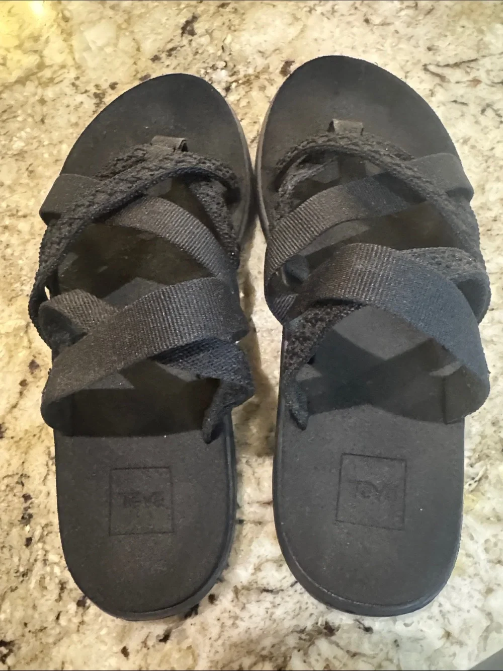 Teva comfortable black
